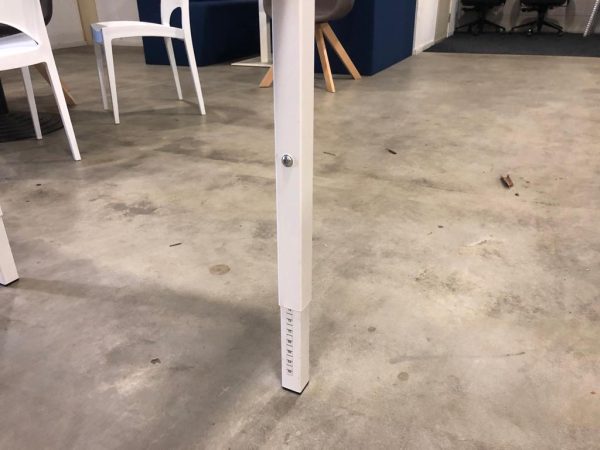 4-poots tafel gebruikt | 160x80cm - Afbeelding 7