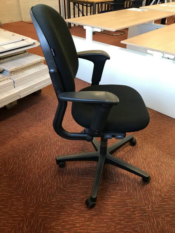 Ahrend 220 bureaustoel | Dichte rug - Afbeelding 2