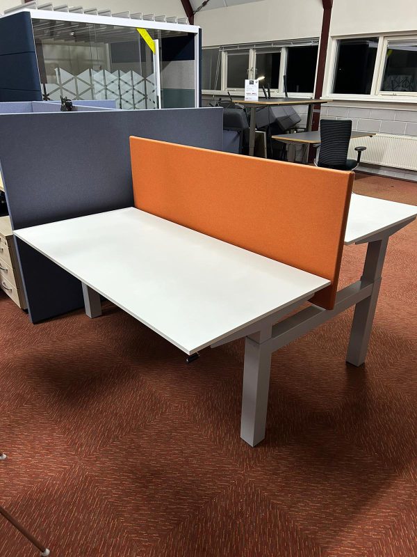 Slinger verstelbaar duo bureau | Aluminium - Afbeelding 3