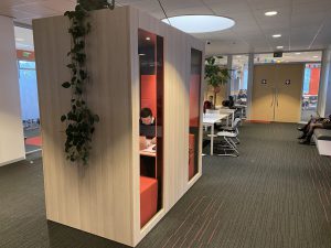 akoestische werkplek bij lodenstein college.