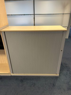 Gebruikte roldeurkast | Hoog 203