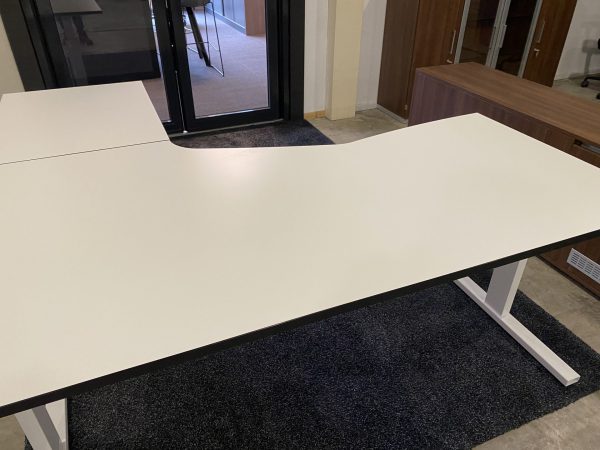 Tweedehands hoekbureau 180x180cm TwinForm | Aanbouw: links - Afbeelding 4