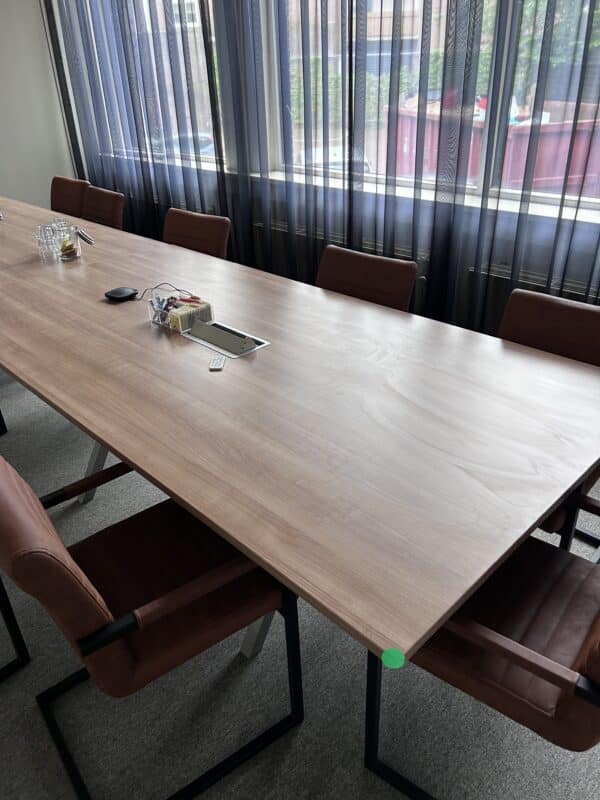 Tweedehands vergadertafel 240x120 cm - Afbeelding 3