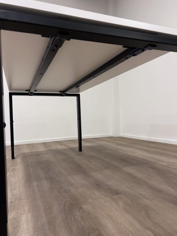 Gebruikt bureau 160x80cm Q-bic - Afbeelding 6