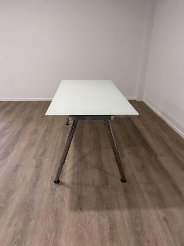 Gebruikte bureau IKEA Galant met glas - Afbeelding 3
