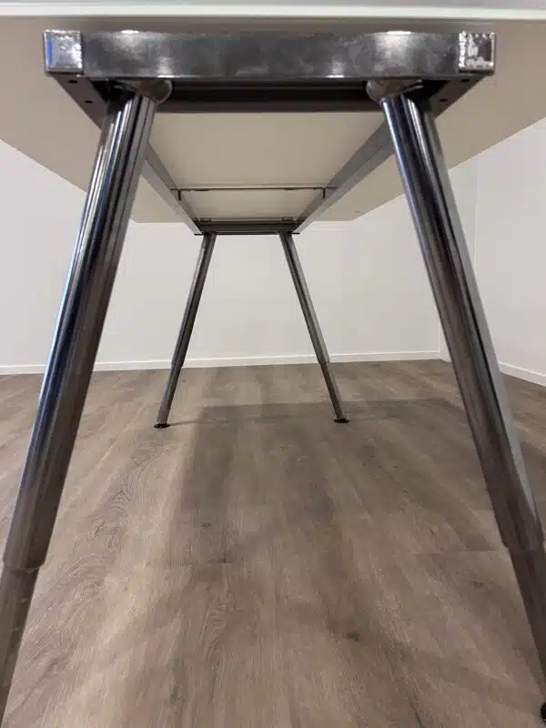Gebruikte bureau IKEA Galant met glas - Afbeelding 5