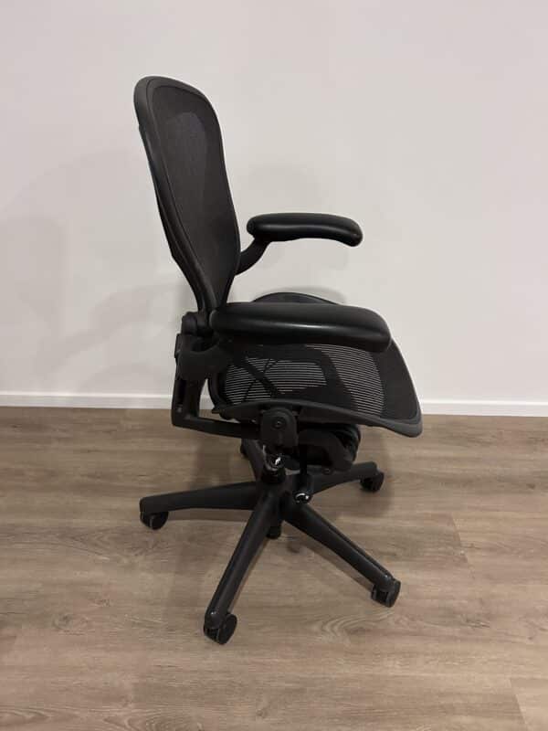 Gebruikte bureaustoel Herman Miller Aeron type B - Afbeelding 3