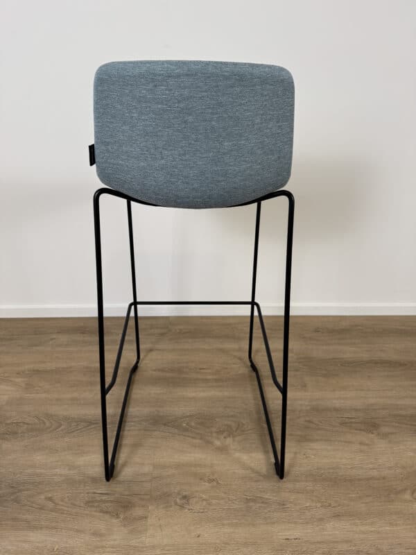 Barkruk Twist&Sit zithoogte 74cm grijs met zwart frame achterkant