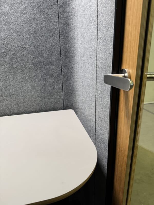 Gebruikte akoestische cabine Space M - Afbeelding 10