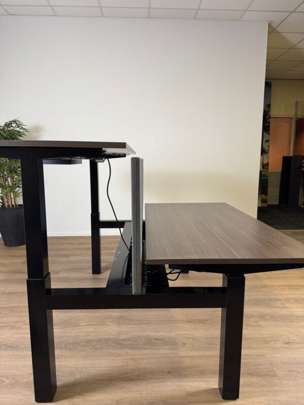 Gebruikt elektrisch duo bureau 160x80cm - Afbeelding 13