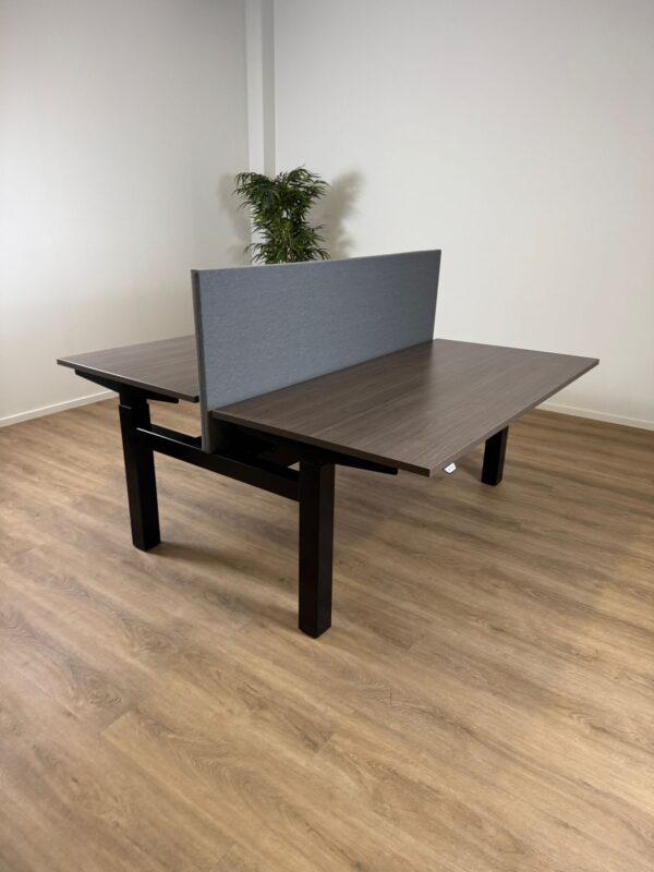 Gebruikt elektrisch duo bureau 160x80cm
