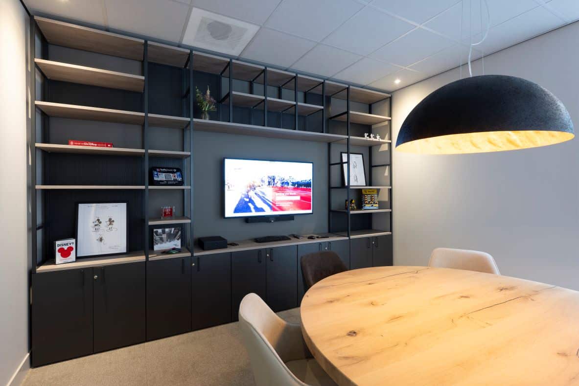 Maatwerk wandkast van TrafficSupply.