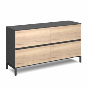 Lage houten kast met zwart karkas. 