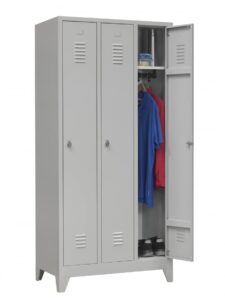 Metalen lockerkast in het grijs.