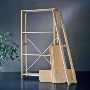 Houten stellingkast voor winkels en magazijnen.