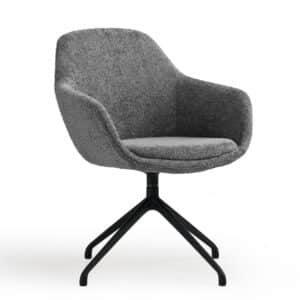 Grijze fauteuil 939 met zwarte kruisvoet.