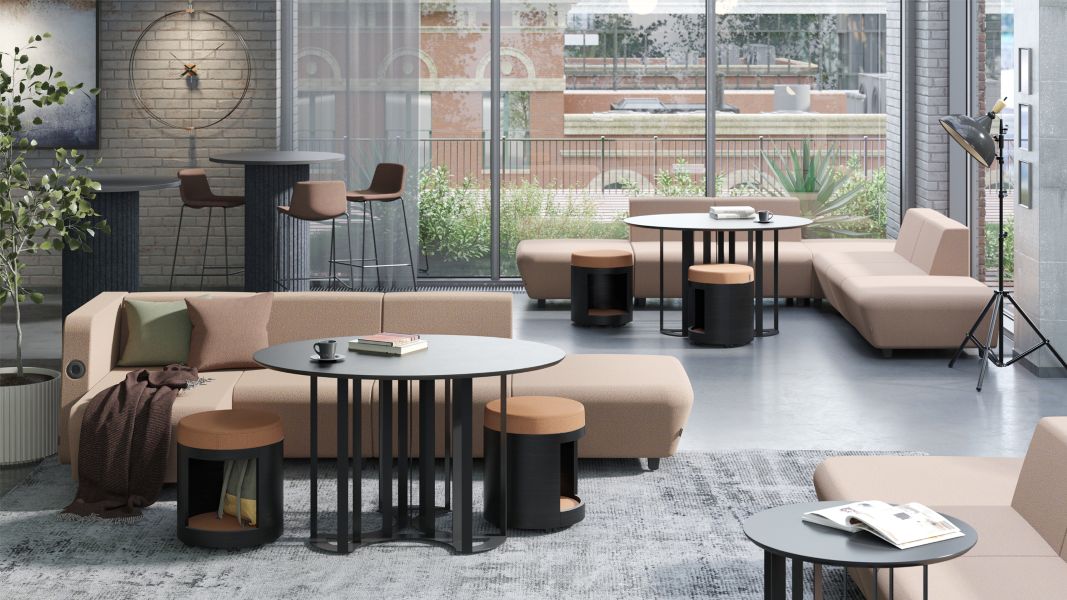 Kantine met modulaire banken.