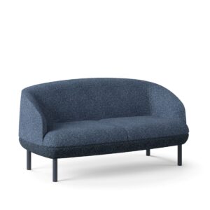Donkerblauwe loungebank Kopa met metalen poten.