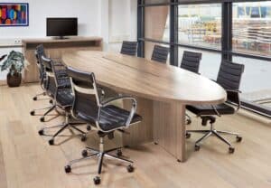 Vergadertafel met stoelen 8 personen Ellips.