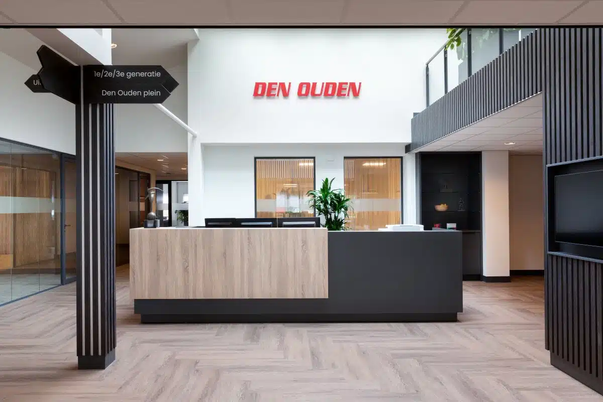 Receptiebalie bij Den Ouden.
