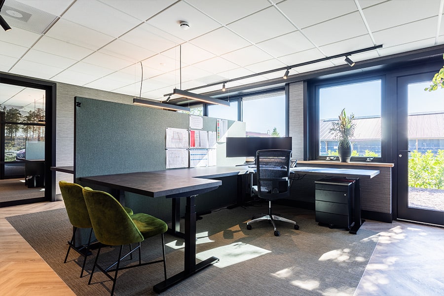 Bureau op maat van Hardeman van Harten.